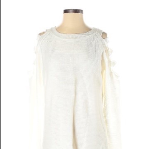 White Zenana Sweater - Picture 1 of 4